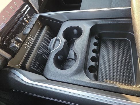 Used 2025 RAM 1500 Big Horn image 25