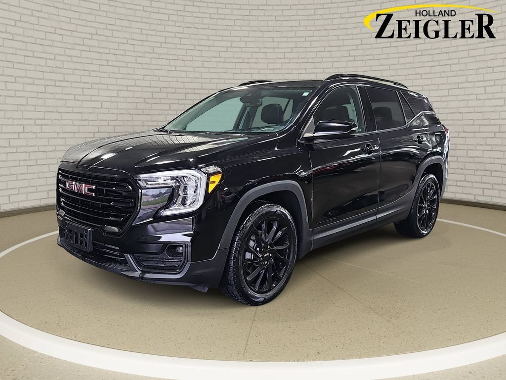 Used 2023 GMC Terrain SLT w/ Elevation Edition AWD/4WD image 1