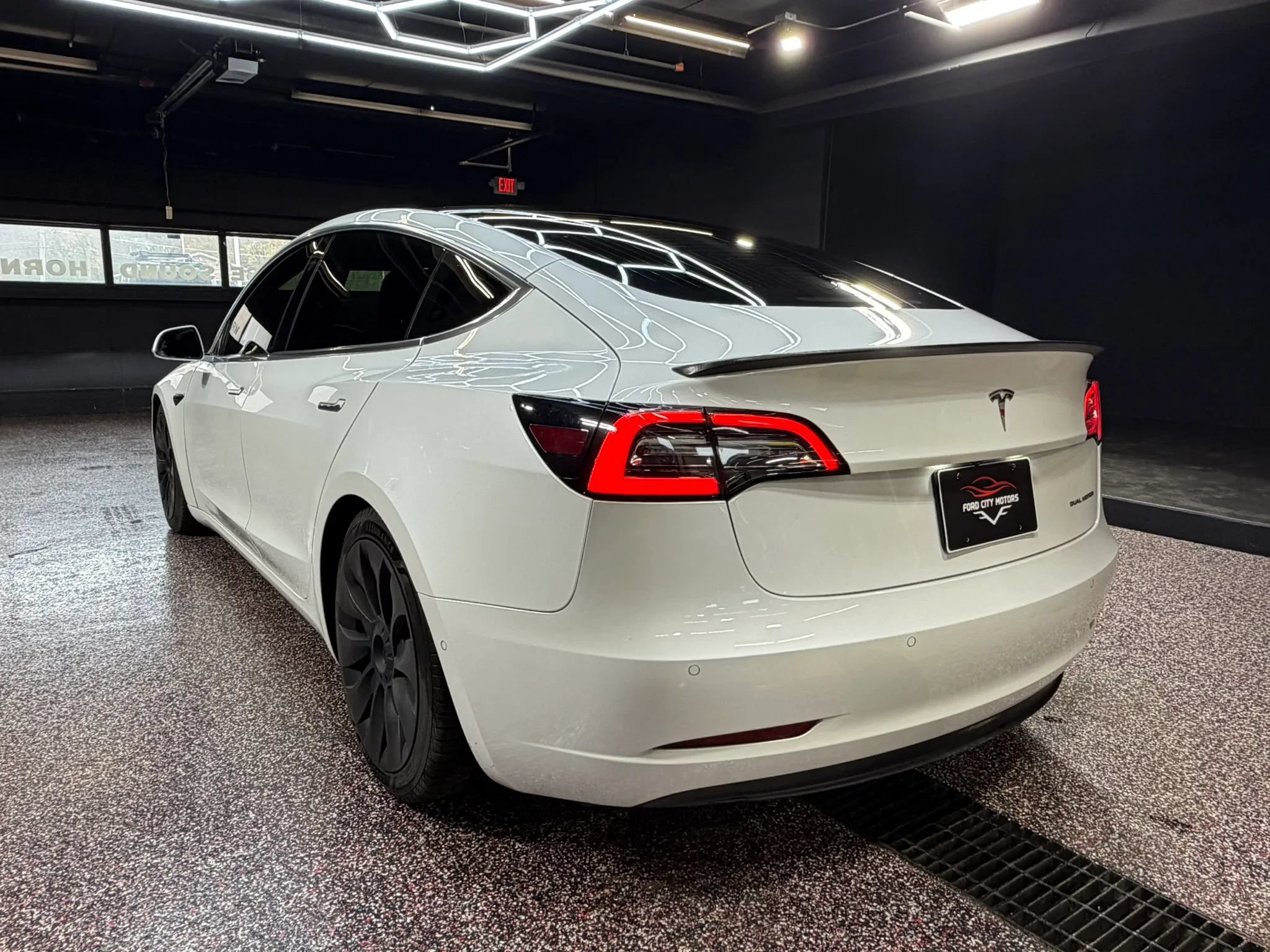 Used 2020 Tesla Model 3 Long Range AWD/4WD image 5