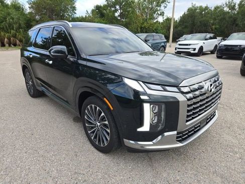 Used 2025 Hyundai Palisade Calligraphy FWD image 7