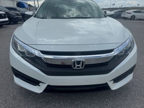 Used 2017 Honda Civic EX image 5