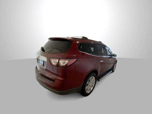 Used 2015 Chevrolet Traverse LT w/ Style and Technology Package image 8