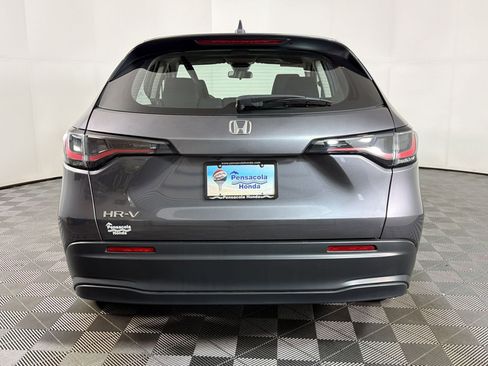 Used 2025 Honda HR-V LX image 8
