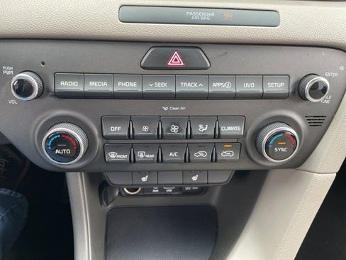 Used 2018 Kia Sportage LX w/ LX Popular Package image 40