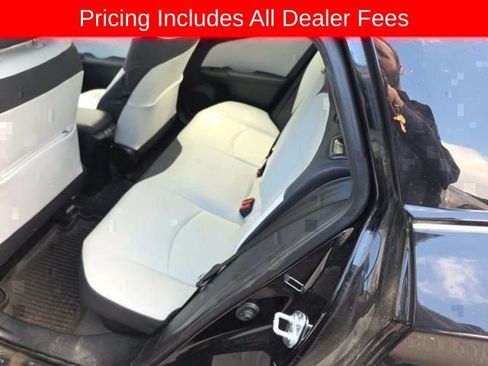 Used 2022 Toyota Prius XLE w/ Premium Convenience Package FWD image 8