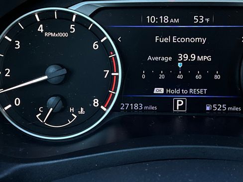 Used 2025 Nissan Altima 2.5 SV image 37