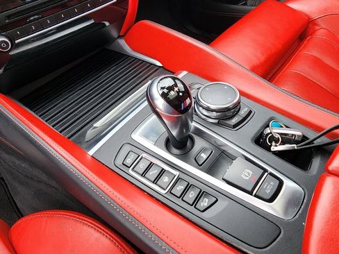 Used 2015 BMW X6 M AWD/4WD image 21