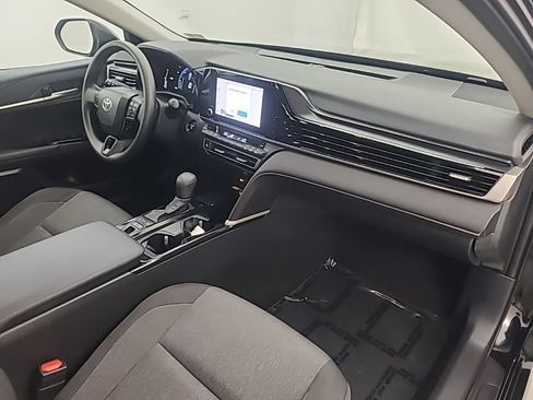 Used 2026 Toyota Camry LE FWD image 15