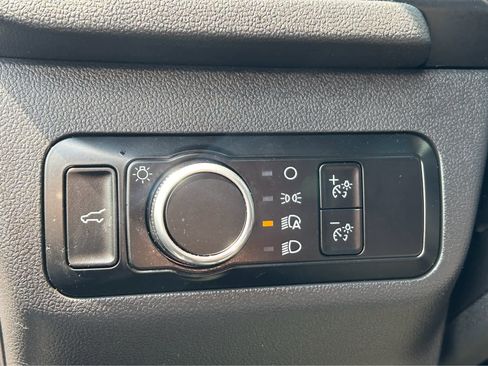 Used 2024 Ford Escape ST-Line image 19