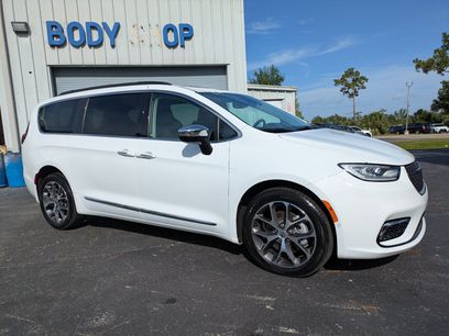 Certified 2023 Kia Sorento SX