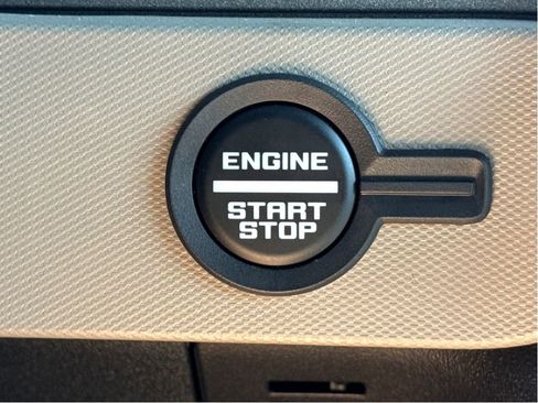 Used 2024 Ford Bronco Wildtrak image 18