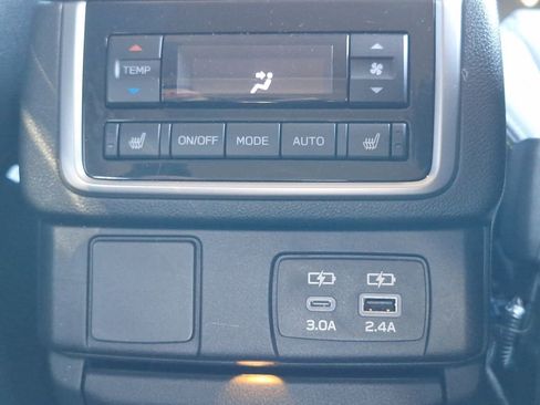 Used 2024 Subaru Ascent Onyx Edition Limited w/ Popular Package Onyx image 19