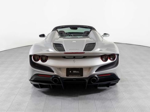 Used 2022 Ferrari F8 Tributo RWD image 6
