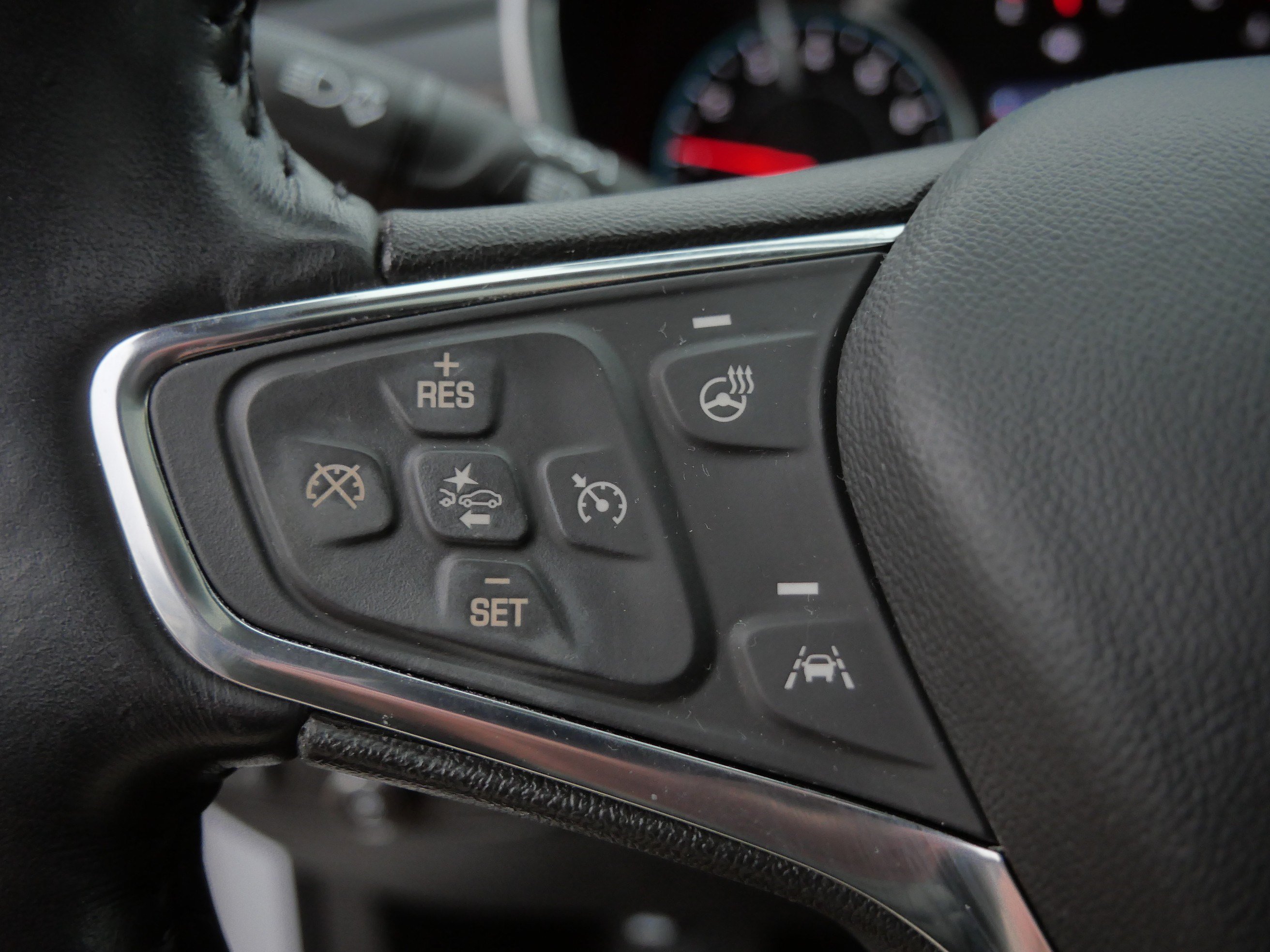 Used 2021 Chevrolet Equinox Premier AWD/4WD image 27