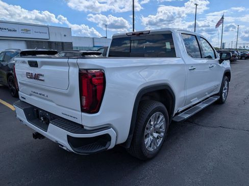 Used 2024 GMC Sierra 1500 Denali w/ Technology Package AWD/4WD image 10