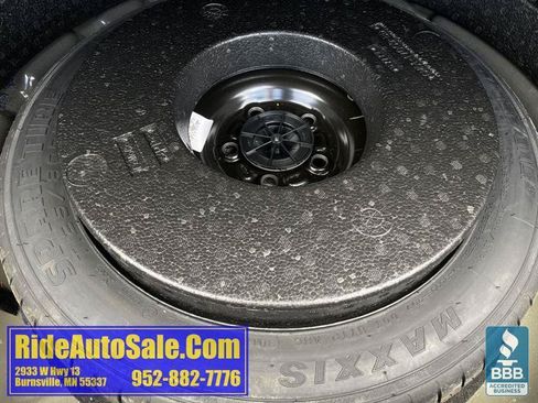 Used 2014 Ford Focus SE w/ Equipment Group 201A FWD image 27