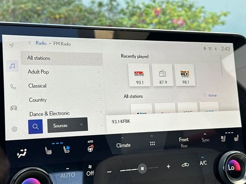 Certified 2025 Lexus RX 350h w/ Convenience Package image 20