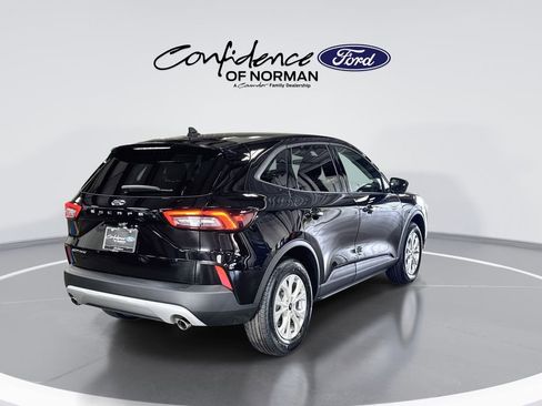 New 2026 Ford Escape Active FWD image 8