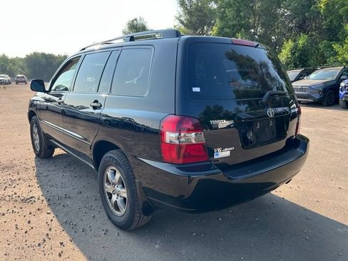 Used 2004 Toyota Highlander 4WD V6 image 3