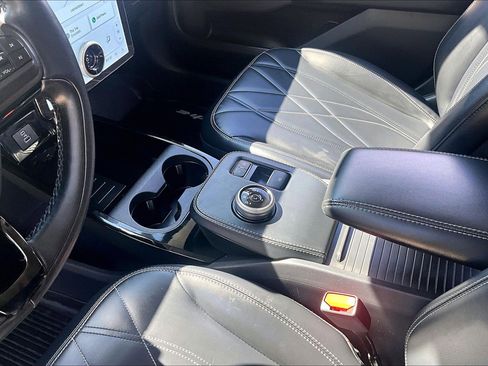 Used 2021 Ford Mustang Mach-E Select w/ Comfort/Appearance Package image 14