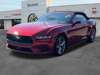 Used 2024 Ford Mustang Convertible RWD video 3