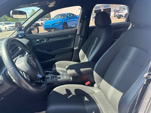 Used 2023 Honda Civic Sport image 15