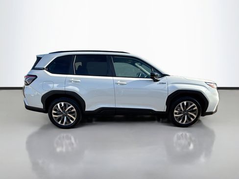 New 2025 Subaru Forester Touring image 2
