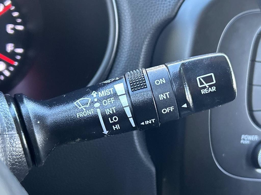 Used 2017 Kia Soul + FWD image 30