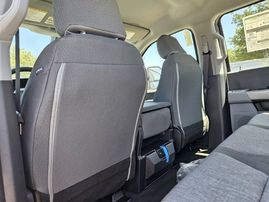 New 2026 Ford F250 XL w/ STX Appearance Package AWD/4WD image 14
