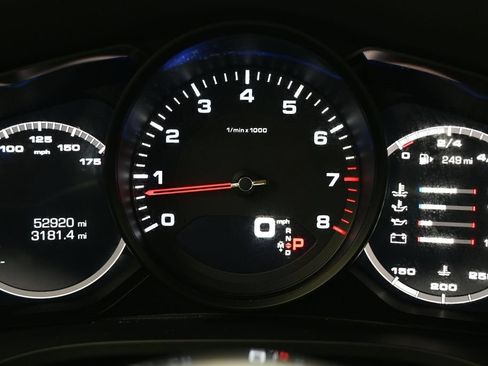 Certified 2020 Porsche Cayenne AWD/4WD image 26