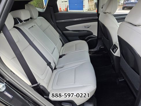 Used 2024 Hyundai Tucson Limited image 17