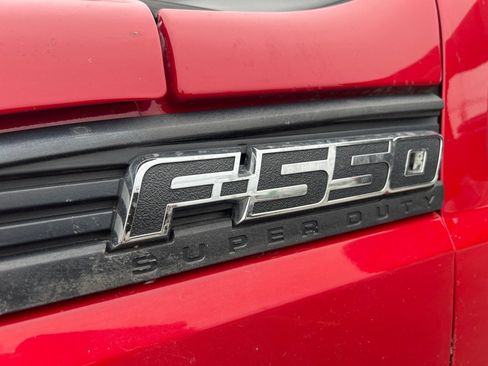 Used 2015 Ford F550 4x4 Regular Cab Super Duty image 39