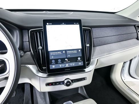 New 2026 Volvo XC90 T8 Ultra w/ Protection Package Premier AWD/4WD image 13