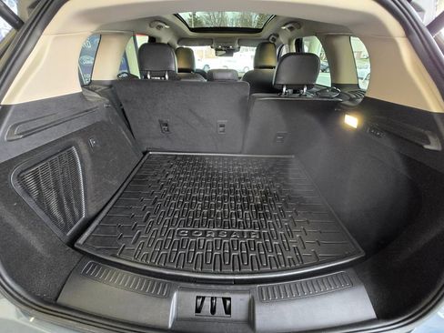 Used 2023 Lincoln Corsair AWD w/ Equipment Group 101A image 8