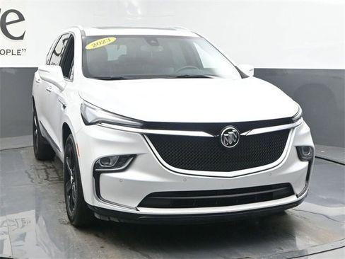 Used 2023 Buick Enclave Essence w/ Experience Buick Package image 52