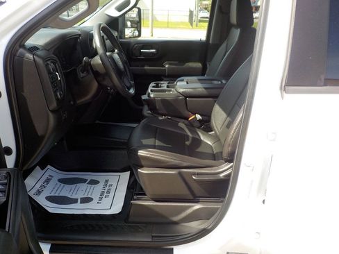 Used 2022 Chevrolet Silverado 3500 W/T w/ WT Convenience Package AWD/4WD image 12