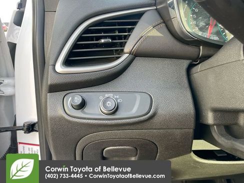 Used 2019 Chevrolet Trax LT w/ Driver Confidence Package image 19