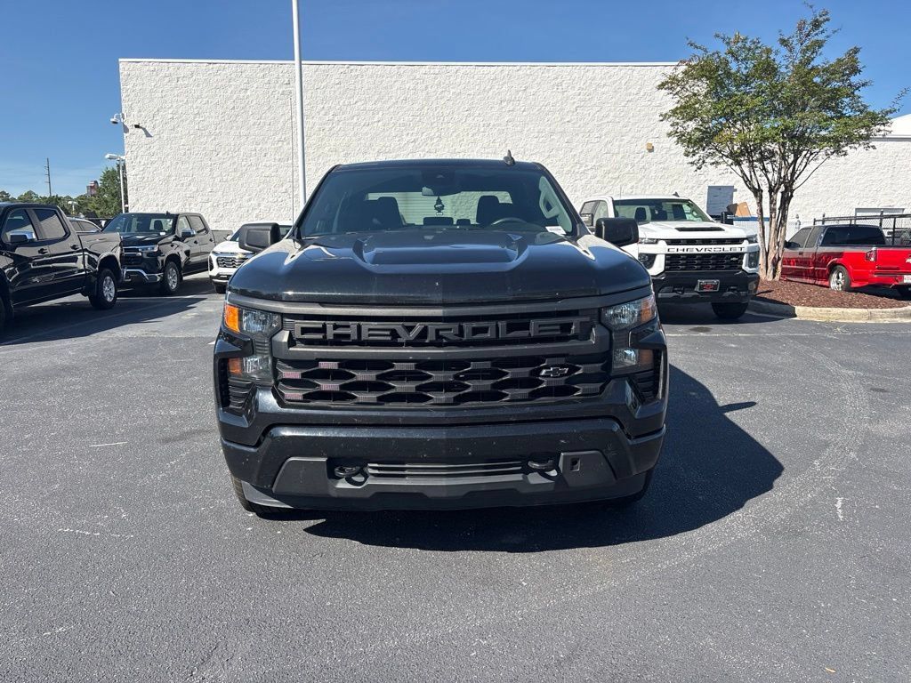 Used 2023 Chevrolet Silverado 1500 Custom RWD image 7