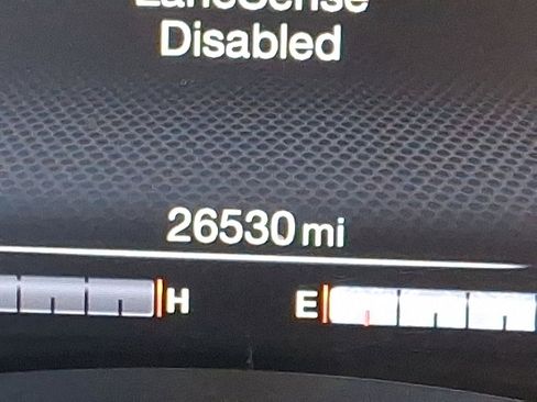 Certified 2022 Jeep Renegade Latitude w/ Convenience Group image 13