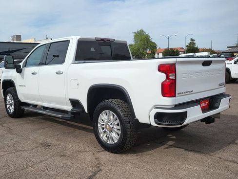 Used 2021 Chevrolet Silverado 2500 High Country w/ Z71 Off-Road Package AWD/4WD image 6