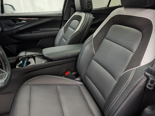 Used 2024 Chevrolet Blazer EV LT AWD/4WD image 11
