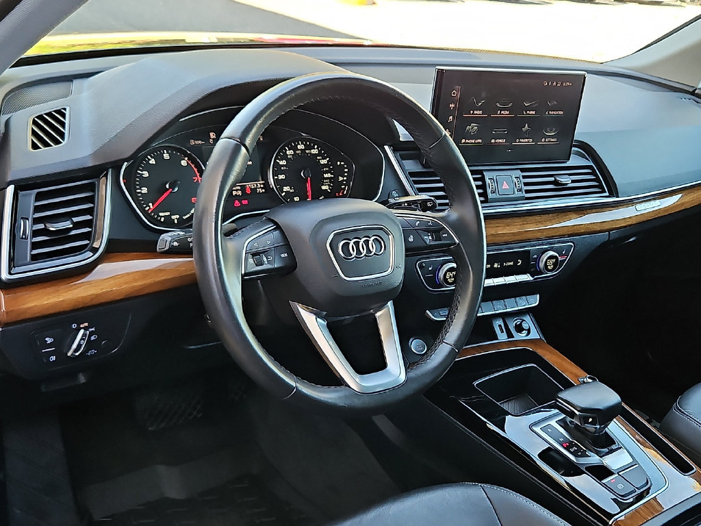 Used 2023 Audi Q5 2.0T Premium w/ Convenience Package AWD/4WD image 28