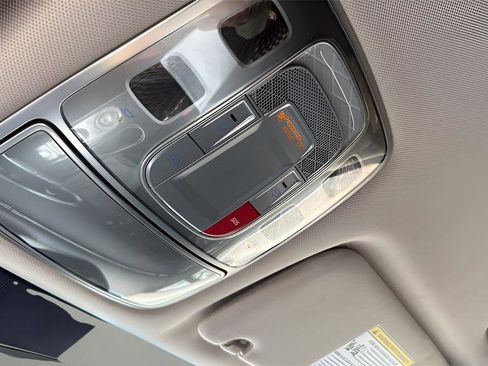 Used 2025 Genesis GV70 2.5T image 28