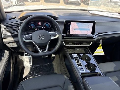 New 2026 Volkswagen Atlas Cross Sport SEL R-Line image 10