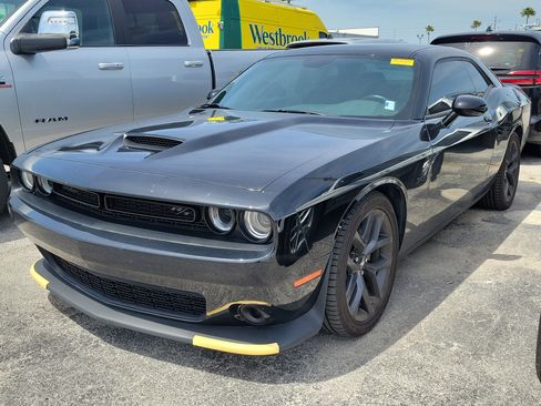 Used 2023 Dodge Challenger R/T w/ Blacktop Package RWD image 3