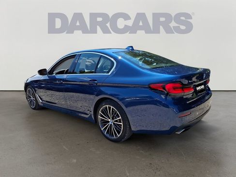 Used 2022 BMW 530e xDrive w/ Convenience Package AWD/4WD image 4