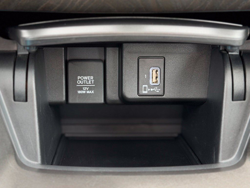 Used 2019 Honda Accord EX-L image 12