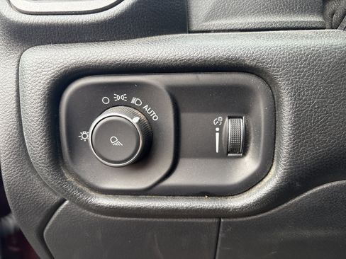 Used 2021 RAM 2500 Tradesman image 16