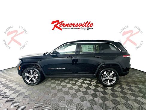 New 2025 Jeep Grand Cherokee Limited image 4