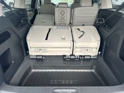 New 2026 Honda Odyssey EX-L image 18